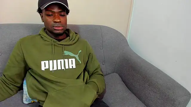 Snapshot of COMPTON_01 chatting on October 10, 1:12 pm COMPTON 01 online show from October 10, 1:12 pm