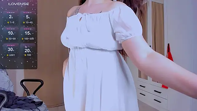 AmeliHallss online show from March 14, 4:24 pm