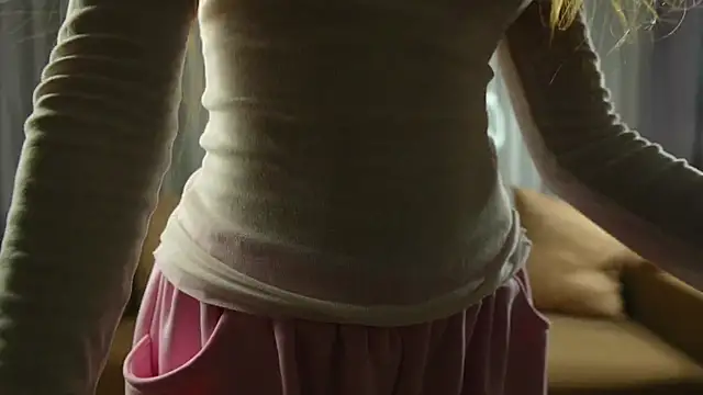 Snapshot of MarindaRuud chatting on November 9, 12:31 pm MarindaRuud online show from November 9, 12:31 pm