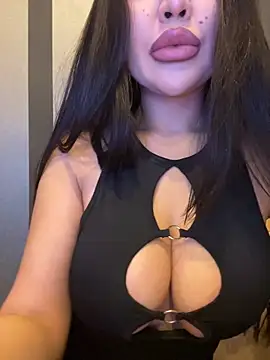 Snapshot of ANGELIKA7741 chatting on November 9, 4:44 pm ANGELIKA7741 online show from November 9, 4:44 pm