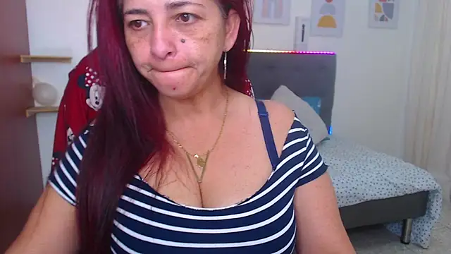 rosse m online show from December 15, 2:12 pm