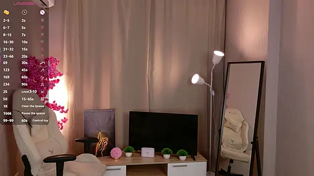 Playful Lia online show from January 8, 2:34 pm