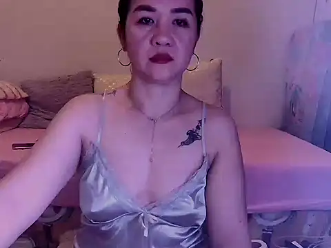 KissHott online show from March 25, 11:20 am