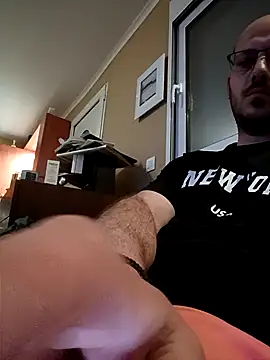 arksex32 online show from April 13, 8:24 pm