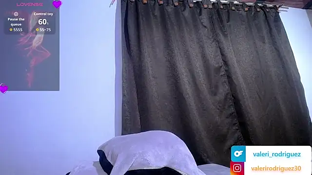 Bamby 69 online show from November 29, 12:05 pm