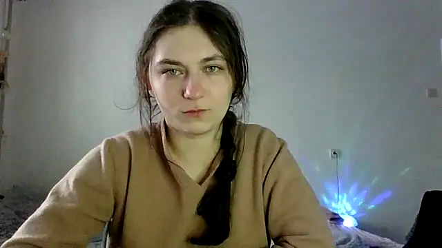 Twolatte1520 online show from February 6, 10:33 am