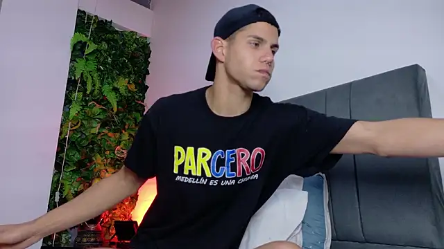 samirscott online show from March 19, 12:16 pm