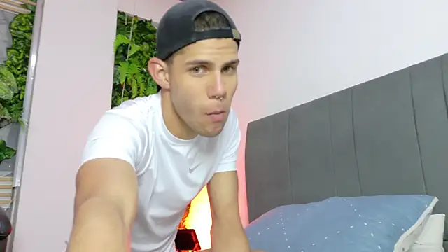 samirscott online show from March 20, 12:28 pm