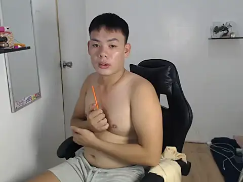 Snapshot of Lloyd_Walton chatting on December 1, 5:08 am Lloyd Walton online show from December 1, 5:08 am