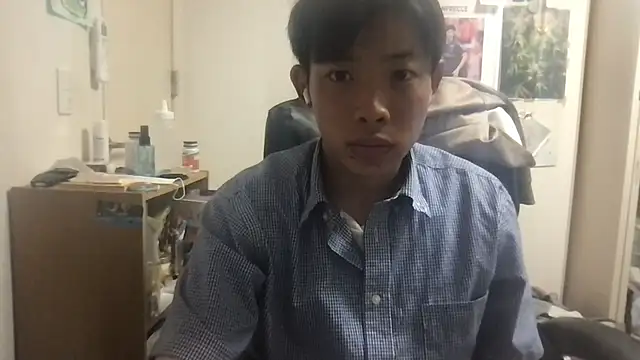 Snapshot of aooya chatting on June 6, 12:43 pm aooya online show from June 6, 12:43 pm