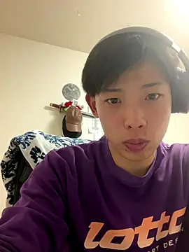 Snapshot of aooya chatting on December 1, 1:45 pm aooya online show from December 1, 1:45 pm