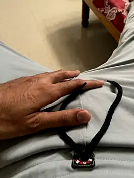 Snapshot of Akky00359 chatting on October 25, 8:46 am Akky00359 online show from October 25, 8:46 am