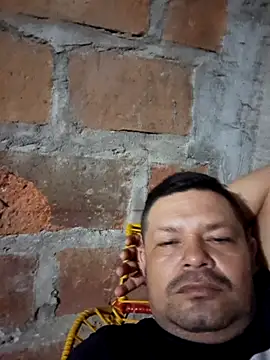 Snapshot of lady_and_charly chatting on November 7, 1:32 am lady and charly online show from November 7, 1:32 am