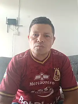 Snapshot of lady_and_charly chatting on November 9, 9:30 pm lady and charly online show from November 9, 9:30 pm