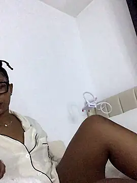 Snapshot of CurvyGoddessXxx chatting on October 14, 9:58 pm CurvyGoddessXxx online show from October 14, 9:58 pm