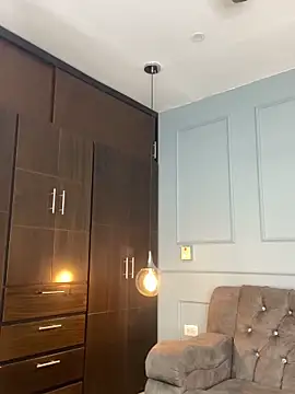 Rose monroee online show from November 8, 7:50 pm