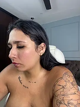 Rose monroee online show from May 24, 7:58 pm
