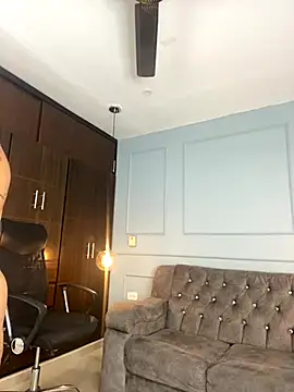 Rose monroee online show from November 22, 7:24 pm