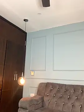 Rose monroee online show from November 26, 7:25 pm