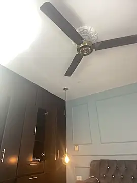 Rose monroee online show from January 14, 7:39 pm