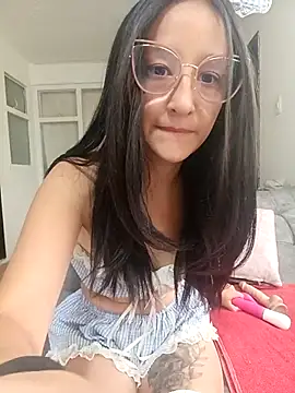 Snapshot of Ana_Monrrow2 chatting on October 27, 4:08 pm Ana Monrrow2 online show from October 27, 4:08 pm