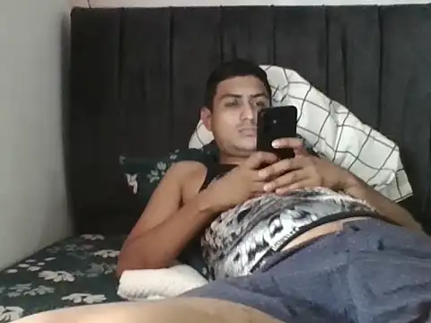 Snapshot of cerdo14562 chatting on November 27, 6:19 pm cerdo14562 online show from November 27, 6:19 pm