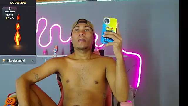 Snapshot of Matias_rangel chatting on October 6, 6:52 pm Matias rangel online show from October 6, 6:52 pm