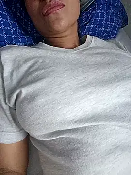 Snapshot of Seductress_Malia chatting on November 7, 1:15 pm Seductress Malia online show from November 7, 1:15 pm