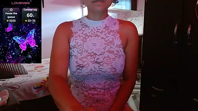 Seductress Malia online show from July 10, 5:02 pm