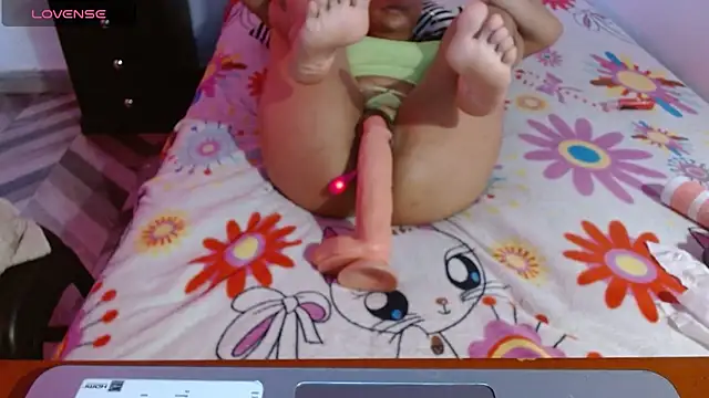 Seductress Malia online show from July 11, 5:35 pm
