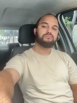 Snapshot of mayday2025m chatting on October 9, 2:06 pm mayday2025m online show from October 9, 2:06 pm