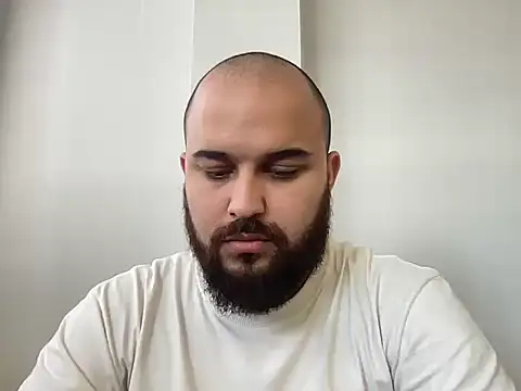 Snapshot of mayday2025m chatting on November 26, 2:28 pm mayday2025m online show from November 26, 2:28 pm