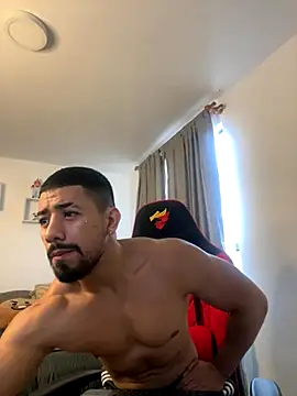 Ezzio Scolaro online show from October 22, 12:04 pm