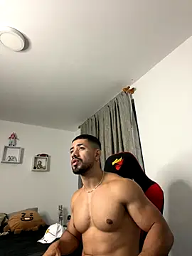 Ezzio Scolaro online show from November 4, 1:53 am