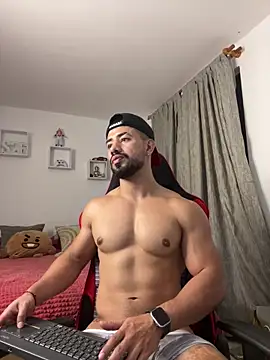 Ezzio Scolaro online show from November 29, 12:33 am