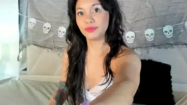 Valeryss  online show from October 16, 12:35 pm