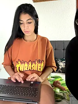 Luuuu- online show from November 25, 8:31 pm