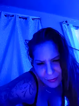 Snapshot of KRISZTIN1987 chatting on October 7, 4:52 pm KRISZTIN1987 online show from October 7, 4:52 pm