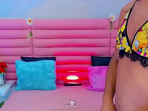 miss dania75 online show from November 12, 4:22 pm