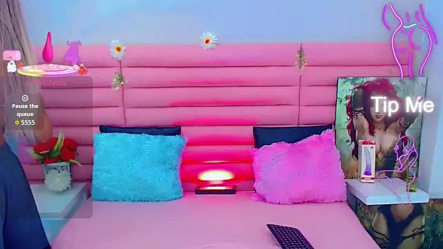 miss dania75 online show from November 14, 4:43 pm