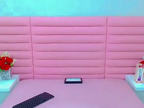 miss dania75 online show from October 4, 1:29 am