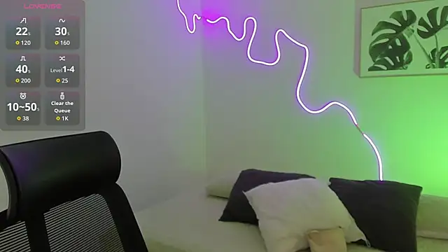 Sam Clark online show from November 29, 4:34 am