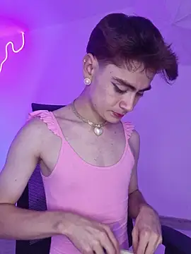 Sam Clark online show from November 22, 4:11 am