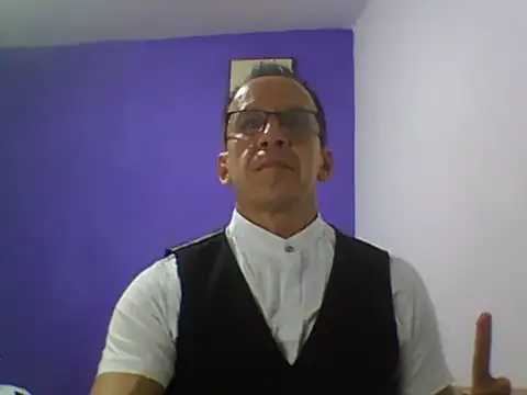  axelking  online show from January 9, 3:46 am