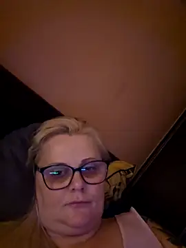 NieMaJazdyBezGwiazdy7883 online show from December 5, 7:51 am