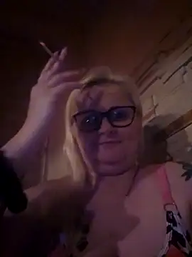 NieMaJazdyBezGwiazdy7883 online show from October 19, 4:54 pm
