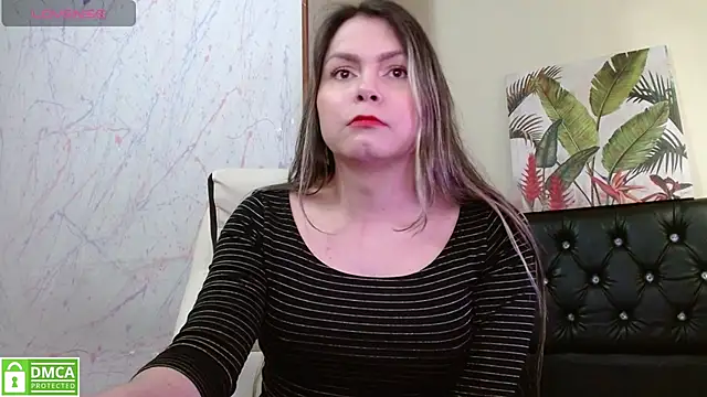 Snapshot of Cynthi-Sweet chatting on October 6, 3:46 pm Cynthi-Sweet online show from October 6, 3:46 pm