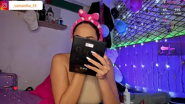 Snapshot of sexy_butterfly_1 chatting on November 23, 6:29 pm sexy butterfly 1 online show from November 23, 6:29 pm