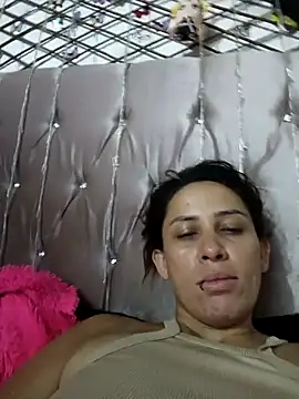 Snapshot of sexy_butterfly_1 chatting on November 28, 1:33 pm sexy butterfly 1 online show from November 28, 1:33 pm