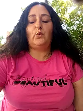 Snapshot of Bella_862 chatting on June 24, 9:19 am Bella 862 online show from June 24, 9:19 am
